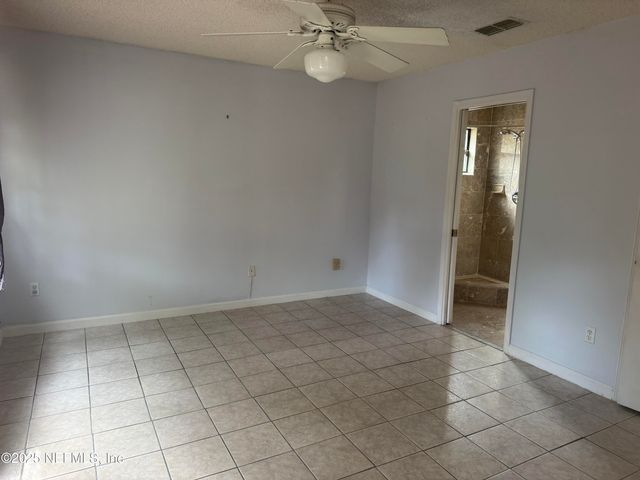 7441 CARRIAGE SIDE Court, Jacksonville, FL 32256