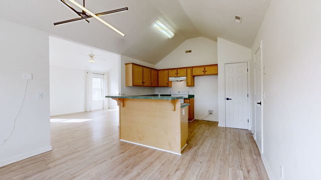 3002 Tuckers Pl, La Vergne, TN 37086