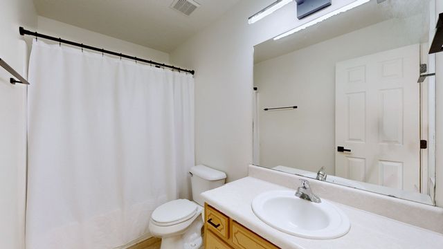 3002 Tuckers Pl, La Vergne, TN 37086