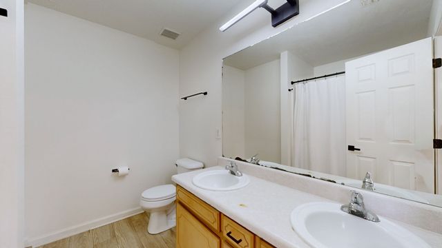 3002 Tuckers Pl, La Vergne, TN 37086