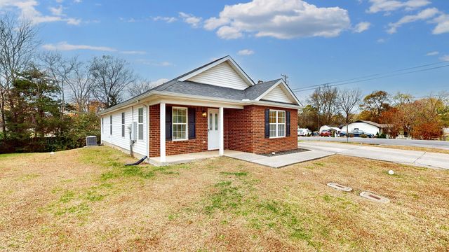 3002 Tuckers Pl, La Vergne, TN 37086