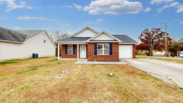 3002 Tuckers Pl, La Vergne, TN 37086