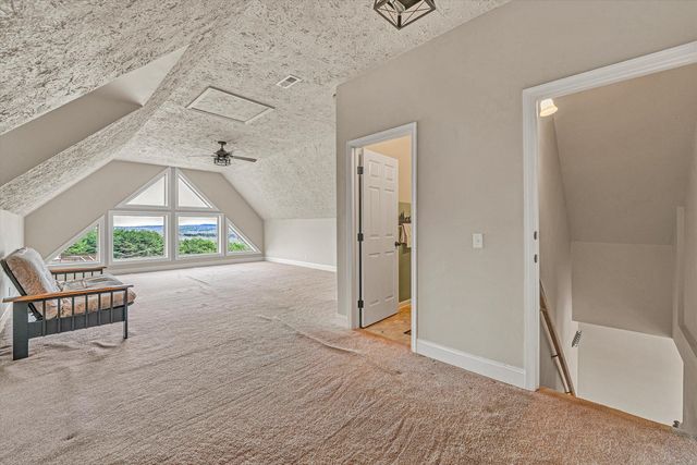 1158 Park Mountain TER, Huddleston, VA 24104