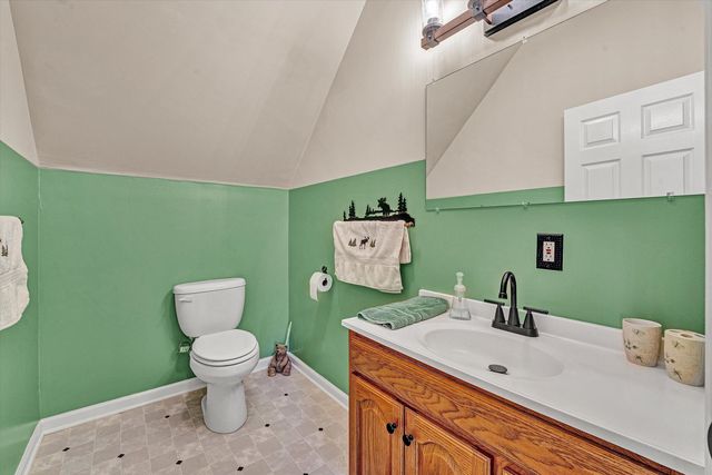 1158 Park Mountain TER, Huddleston, VA 24104