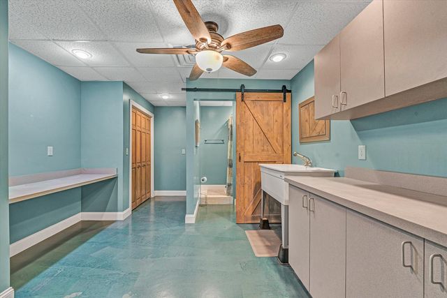 1158 Park Mountain TER, Huddleston, VA 24104