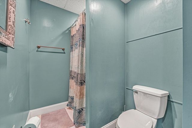 1158 Park Mountain TER, Huddleston, VA 24104