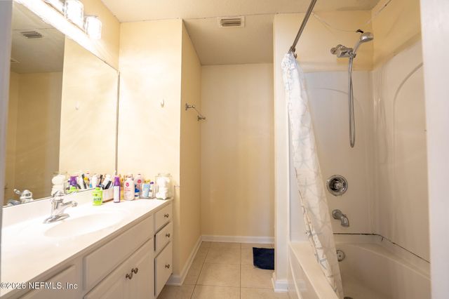 6794 ARCHING BRANCH Circle, Jacksonville, FL 32258