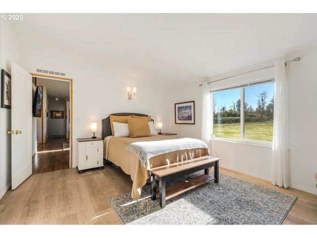 78527 POINT ADAMS Rd, Clatskanie, OR 97016