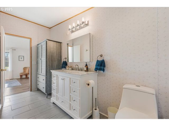 78527 POINT ADAMS Rd, Clatskanie, OR 97016