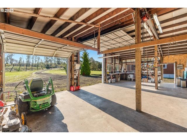 78527 POINT ADAMS Rd, Clatskanie, OR 97016