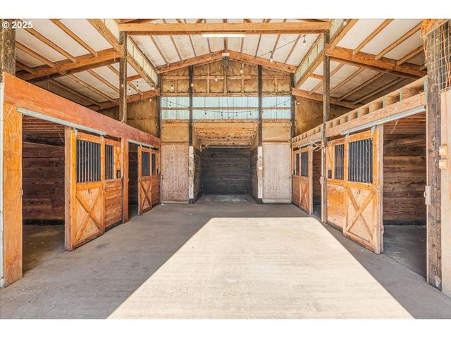 78527 POINT ADAMS Rd, Clatskanie, OR 97016