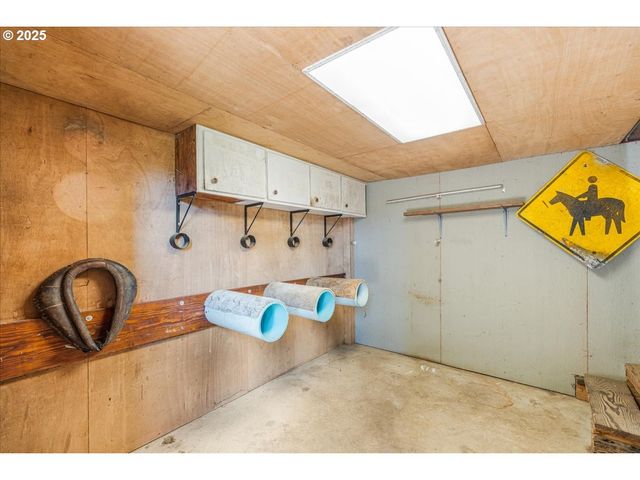 78527 POINT ADAMS Rd, Clatskanie, OR 97016