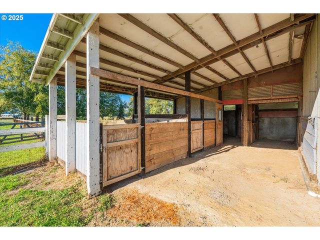 78527 POINT ADAMS Rd, Clatskanie, OR 97016