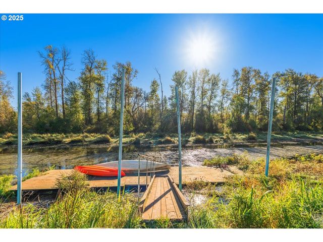 78527 POINT ADAMS Rd, Clatskanie, OR 97016