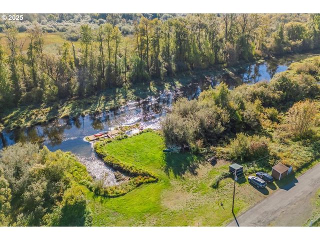 78527 POINT ADAMS Rd, Clatskanie, OR 97016