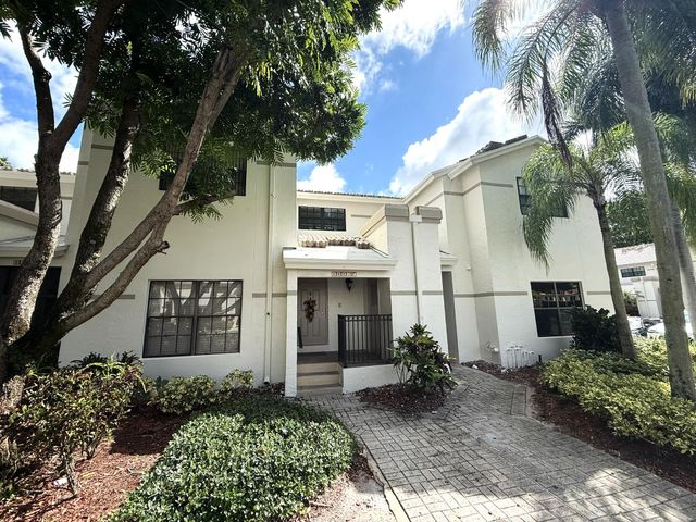 6690 Montego Bay Boulevard F, Boca Raton, FL 33433