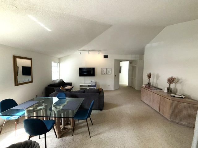 6690 Montego Bay Boulevard F, Boca Raton, FL 33433