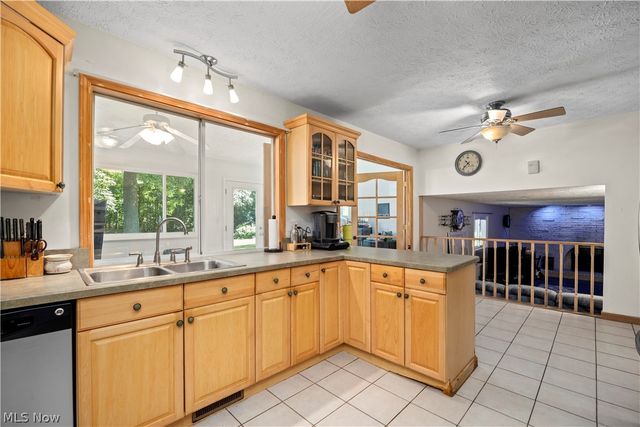 820 Lincoln Street, Amherst, OH 44001