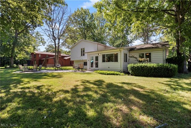 820 Lincoln Street, Amherst, OH 44001