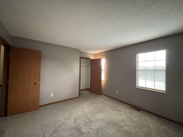2367 Brandy Oaks Drive, Columbus, OH 43220