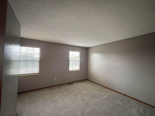2367 Brandy Oaks Drive, Columbus, OH 43220