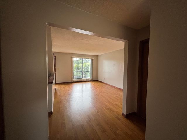 2367 Brandy Oaks Drive, Columbus, OH 43220