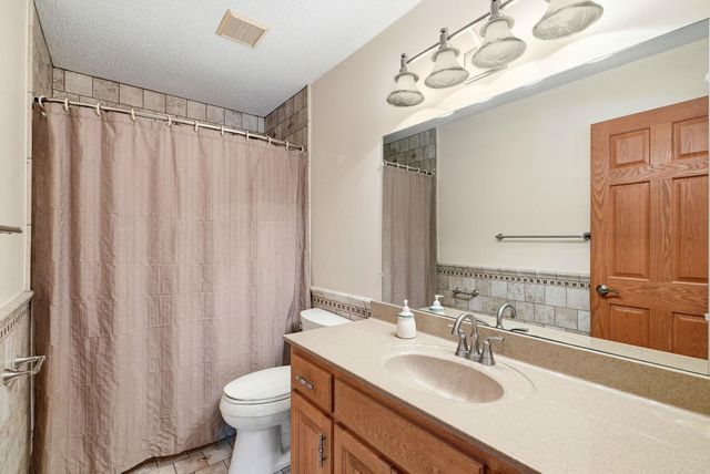 1939 168th Avenue NE, Ham Lake, MN 55304