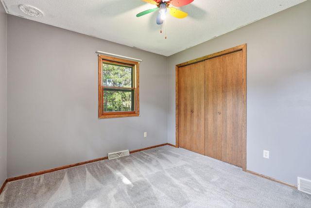 1939 168th Avenue NE, Ham Lake, MN 55304