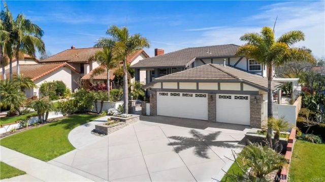 1812 Island, Fullerton, CA 92833