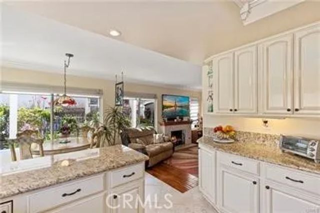 1812 Island, Fullerton, CA 92833