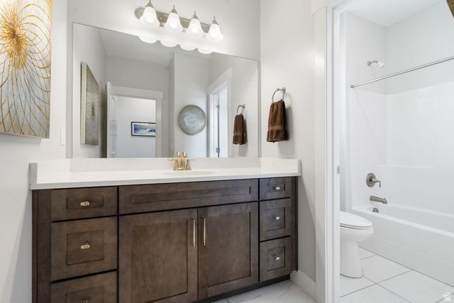 4868 N CANAAN PEAK DR, Eagle Mountain, UT 84005