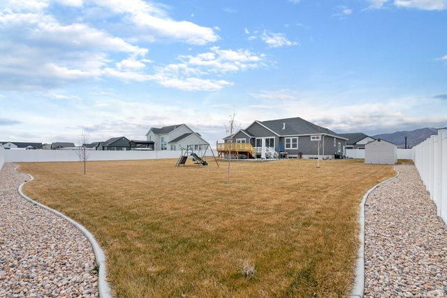 4868 N CANAAN PEAK DR, Eagle Mountain, UT 84005