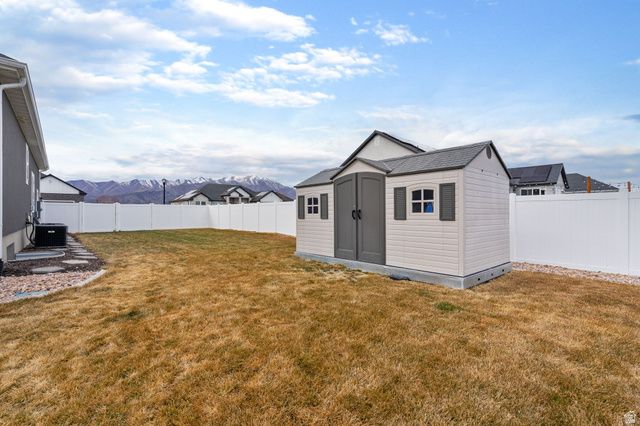 4868 N CANAAN PEAK DR, Eagle Mountain, UT 84005