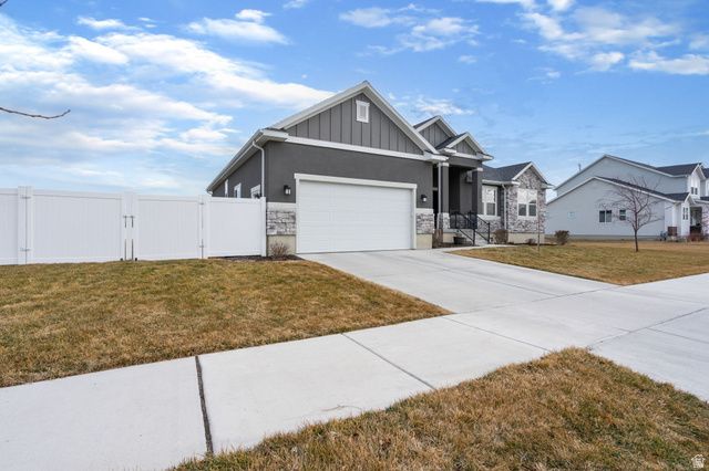 4868 N CANAAN PEAK DR, Eagle Mountain, UT 84005