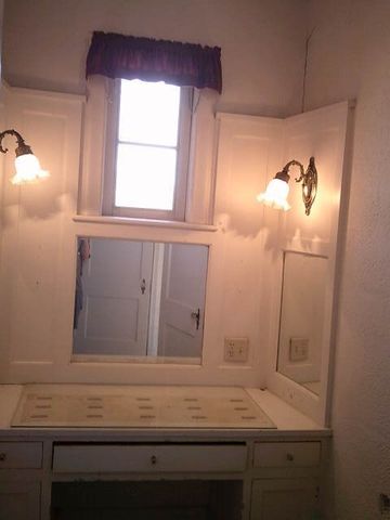 502 Mills Place, Corsicana, TX 75110