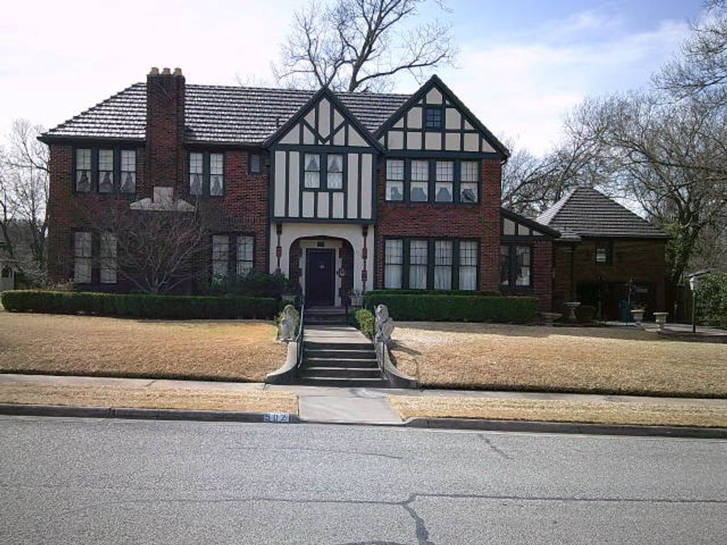 502 Mills Place, Corsicana, TX 75110