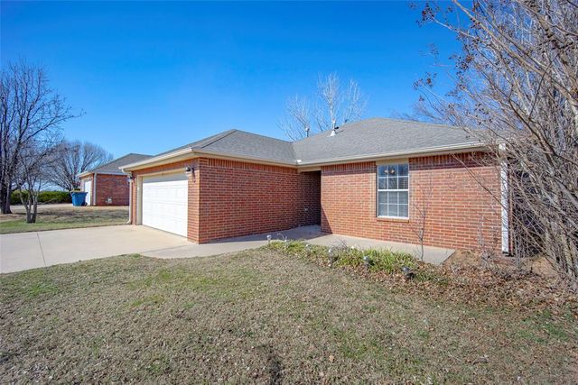 810 E Kc Court, Stillwater, OK 74075