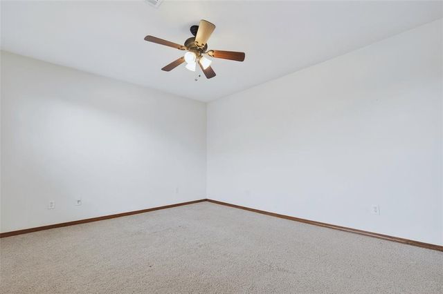 810 E Kc Court, Stillwater, OK 74075