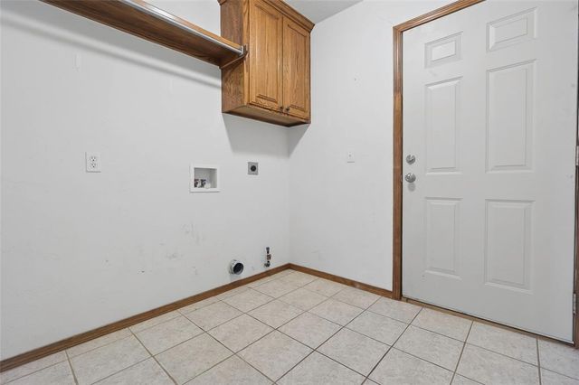 810 E Kc Court, Stillwater, OK 74075