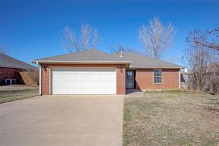 810 E Kc Court, Stillwater, OK 74075