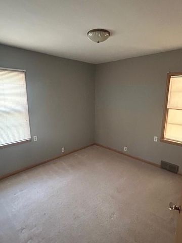 823 Columbus Avenue, Westbrook, MN 56183