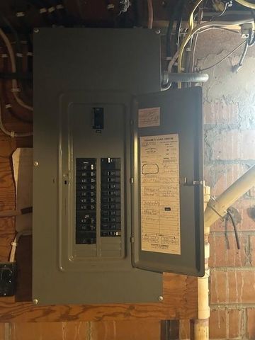 823 Columbus Avenue, Westbrook, MN 56183