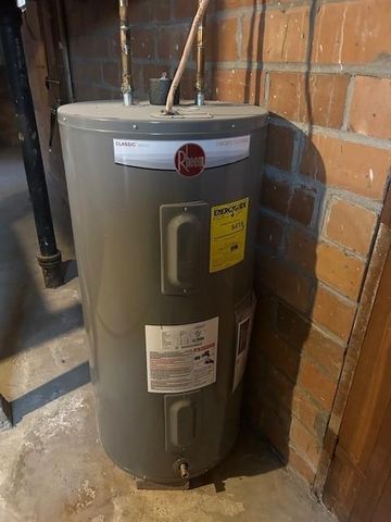 823 Columbus Avenue, Westbrook, MN 56183