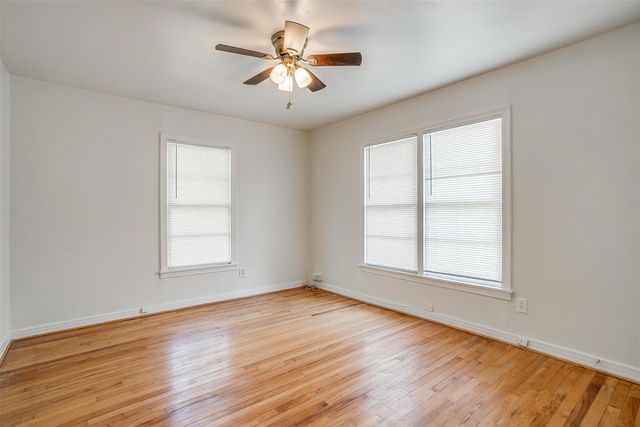 3645 E Washburn Avenue, Fort Worth, TX 76107