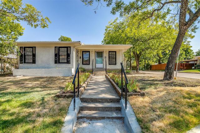 3645 E Washburn Avenue, Fort Worth, TX 76107