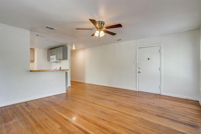 3645 E Washburn Avenue, Fort Worth, TX 76107