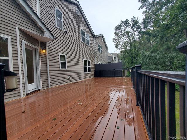 41 Sunflower Ridge Road, South Setauket, NY 11720
