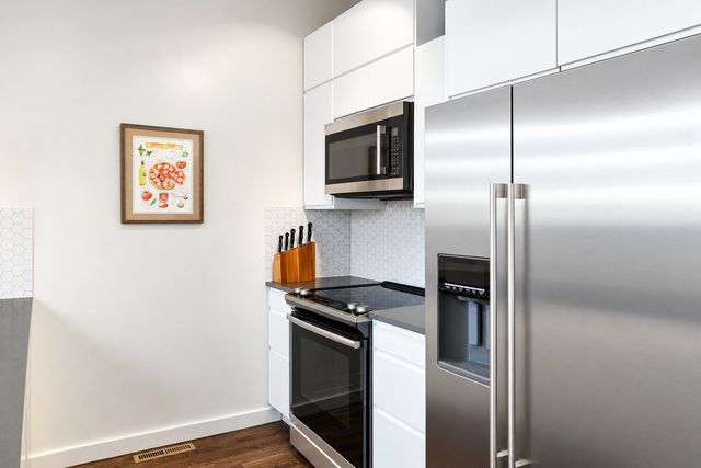 4552 151st Avenue SE, Bellevue, WA 98006