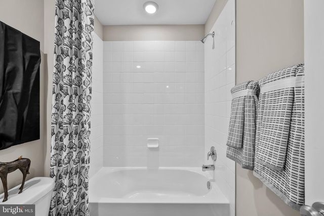 11 ALOMA ST, Charles Town, WV 25414