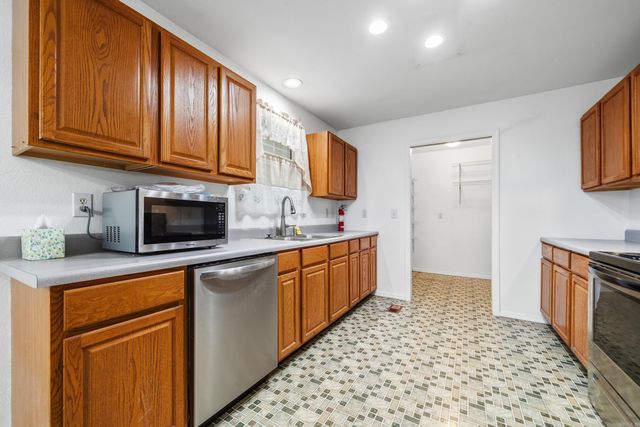 308 Lawrence Lane, Hot Springs National Park, AR 71913
